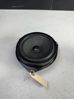 Altavoz de audio para puerta delantera izquierda o derecha Alfa Romeo Giulia 2017-2024 OEM Foto 1 de 4