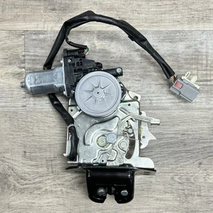 Denso Tailgate Hatch Latch Rear Trunk Lock Actuator Fits D76-61372-B OEM - Picture 1 of 8