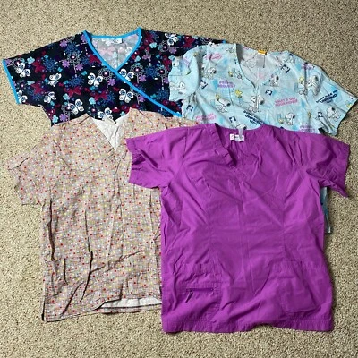 Lote de 4 Camisetas Exfoliantes Mujer L y XL Lunares Flores Snoopy Médico Dental Veterinario Melocotones Foto 1 de 4