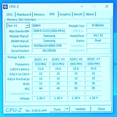 Memoria de escritorio DIMM M378A1G43DB0-CPB Samsung 8 GB PC4-17000 DDR4-2133 MHz 288 pines Foto 1 de 4