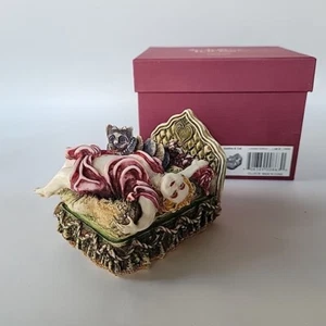 Harmony Kingdom Clair de Lune Justine & Cat Trinket Box MME Mademoiselle New - Picture 1 of 9
