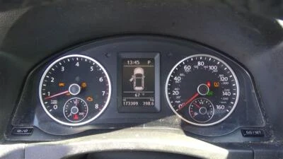 Used Speedometer Gauge fits: 2016 Volkswagen Tiguan cluster MPH US market ID 5N0 Foto 1 de 4