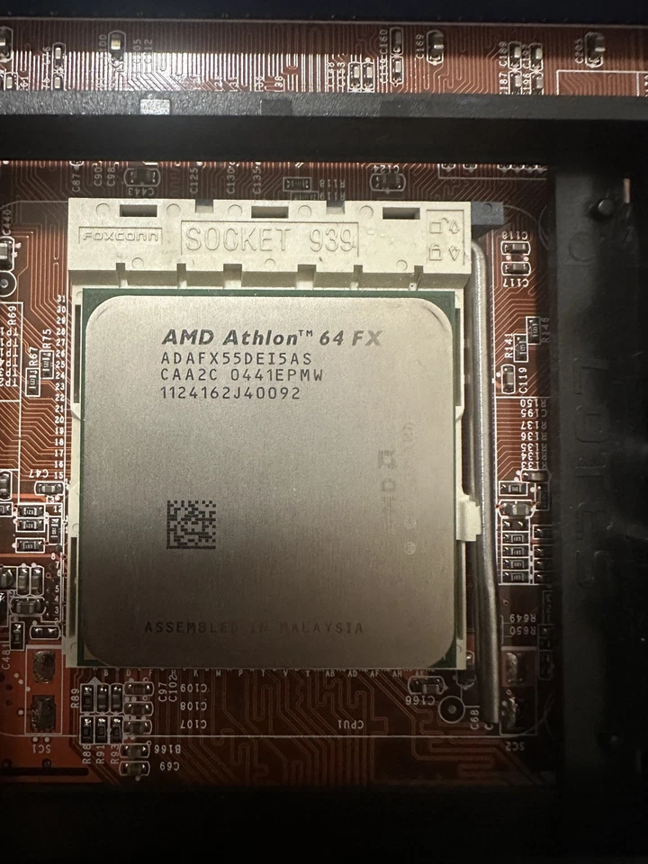 AMD Athlon64 FX-55  / ADAFX55DEI5AS / 2.6GHz / Socket 939 / Retro - Bild 1 von 1