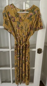 Yellow Midi Dress Floral Womens Medium Lightweight - Picture 1 of 10