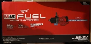 Milwaukee M18 FUEL Brushless Cordless 1" Impact Wrench w/ D-Handle | 2868-20 - Picture 1 of 1