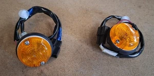 MAZDA T-SERIES T3500 T4000 T4600 WG FRONT CORNER INDICATOR LIGHT PAIR GENUINE - Picture 1 of 5