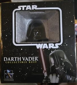 Star Wars Darth Vader Collectible Bust by Gentle Giant #290/20000 - Picture 1 of 5