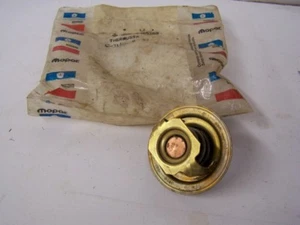 NOS MOPAR THERMOSTAT 2465169 DODGE CHRYSLER PLYMOUTH - Picture 1 of 1