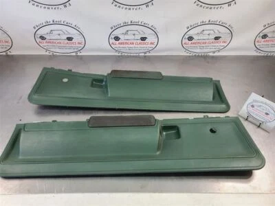 Par de molduras de panel de puerta Monte Carlo 1973 diestro/derecho, verde, manual - OEM Foto 1 de 4