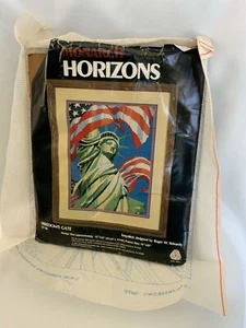 STATUE OF LIBERTY Longstitch Stitchery Monarch Horizons NOS Red White & Blue - Picture 1 of 4