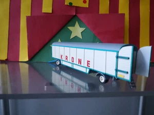" Circus Krone " Packwagen mit Treppe + offenen Seitentüren hinten /Sonderanf - Bild 1 von 4
