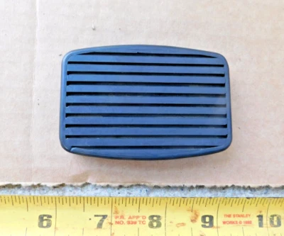 NUEVA PASTILLA DE PEDAL DE FRENO Y EMBRAGUE PARA COCHES DE COLECCIÓN BUICK OLDS PONTIAC HUDSON Foto 1 de 2