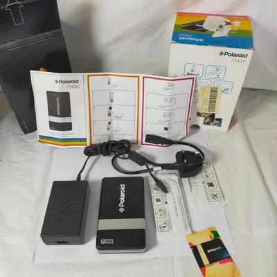 Polaroid PoGo Instant Mobile Thermal Printer Photo Paper out dated needs battery - Image 1 of 4