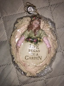 "Life Began in a Garden" Plaque/Sign with Angel ~ 5" X 4" ~ New - Picture 1 of 3