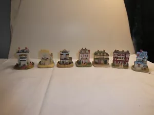 1993 international resourcing services mini houses - Picture 1 of 8