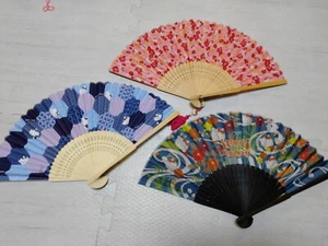Sanrio Hello kitty Folding Fan Sensu Set of 3 - Picture 1 of 9