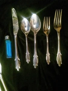 30pcs. 6 -5 Pcs. Place Setting Mikasa Chapelle Fine Condition - Picture 1 of 8