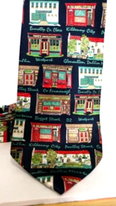 "Pubs artesanales tradicionales de Irlanda 100 % seda, 60"" x 3-3/4" - Imagen 1 de 4