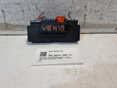 Mercedes SLK Fuse Relay Control Unit 2.7 T Petrol Automatic 2002 OEM A1705450205 - Image 1 of 4