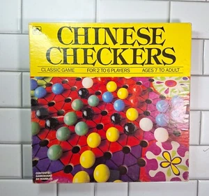 Chinese Checkers 1989 ~ Golden Classic Game With 60 Marble   - Picture 1 of 4