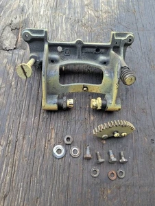 1936 1937 CORD 810 812 WESTCHESTER ORIGINAL DRIVER SIDE HEADLIGHT CRANK BRACKET - Picture 1 of 9