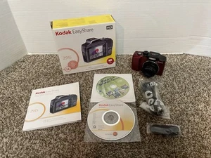 Kodak Easy Share Z915 10MP 10X Zoom HD Digital Camera Red w/USB Cable Discs More - Picture 1 of 9