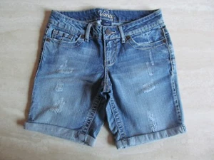 Cute VANITY "Dakota" Women's Sz 26 Denim Rolled Cuff Bermuda Walking Shorts EUC! - Picture 1 of 11