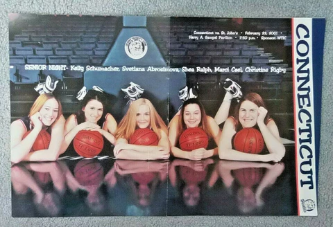 UCONN HUSKIES WOMENS BASKETBALL - SENIOR NIGHT GAME PROGRAM - 2/23/01 - NEAR MNT Cover