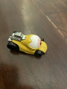 Rare Hot Wheels 2010 Color Shifters Creatures Evil Eye Yellow Purple C19 Diecast - Picture 1 of 19