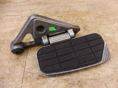 93 Kawasaki ZG1200 Voyager XII ZG 1200 K640' правая сторона задний пассажирский ножной колышек - Изображение 1 из 4