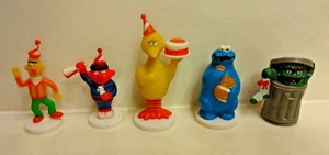 Wilton Cake Toppers Sesame Street Big Bird Bert Ernie Oscar Cookie Monster Toys - Picture 1 of 1