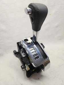 2008 Toyota Corolla automatic transmission floor shifter gear selector - Picture 1 of 19