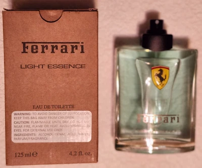 Ferrari Scuderia Light Essence Eau De Toilette 125 ml (4,2 oz) testador na caixa - Imagem 1 de 4
