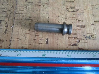 *NEW* 0750 Onan Exhaust Guide 185-2069 - Image 1 of 4