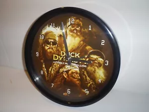 Duck Dynasty 11.5" Round Decorative Wall/Table Clock. (A Family With A Calling.) - Picture 1 of 3