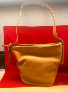 Coach Soho Hobo Legacy Tan Leather Hand Bag Purse w/ Strap D2S-9186 NWOT - Picture 1 of 12
