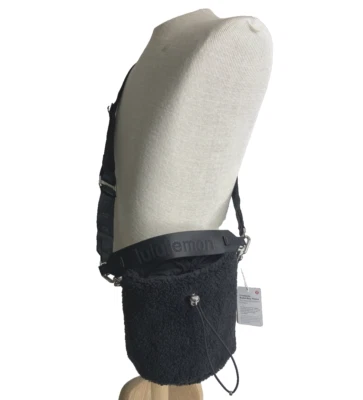 Lululemon Crossbody Bucket Bag Fleece One Size BLACK NWT 6" x 6" x 7" - Image 1 of 4