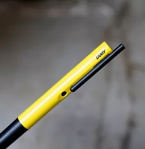 Kugelschreiber LAMY IN Harz Gelb & Schwarz - Hübsch Design - Bild 1 von 7
