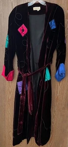 Vintage Georgette Trabolsi Wickelbademantel - schwarz Samt und Satin - gefüttert - M - Bild 1 von 7