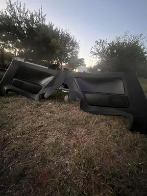 Juego de panel de ajuste de cuarto de asiento trasero Infiniti G35 2003-2004 cupé negro OEM Foto 1 de 4