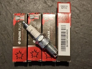 Champion Spark Plug set - Lotus Cortina (Ford Lotus Cortina) - FREE UK P+P - Picture 1 of 3