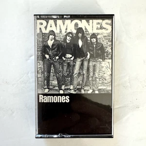 Ramones Self Titled Cassette Tape 1976 Sire Records Punk Rock Blitzkrieg Bop - Picture 1 of 4