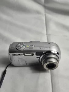 Sony Digital Camera Cybershot DSC-P73 4.1MP Silver Tested - Picture 1 of 2