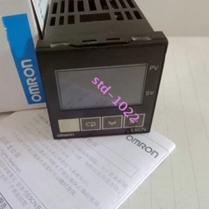 New Omron E5CN-R2MTC-500 Temperature Controller 100-240VAC In Box E5CNR2MTC500 - Picture 1 of 4