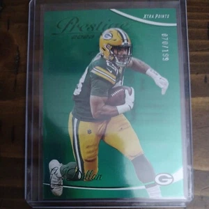 2023 Prestige AJ Dillon Xtra Points #107 Verde Parallelo 92/199 Packers - Foto 1 di 2