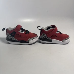 Jordan Spizike Low (TD) Toro Kleinkind Gr. 4C Fitnessstudio rot schwarz wolfsgrau FQ3952-600 - Bild 1 von 11