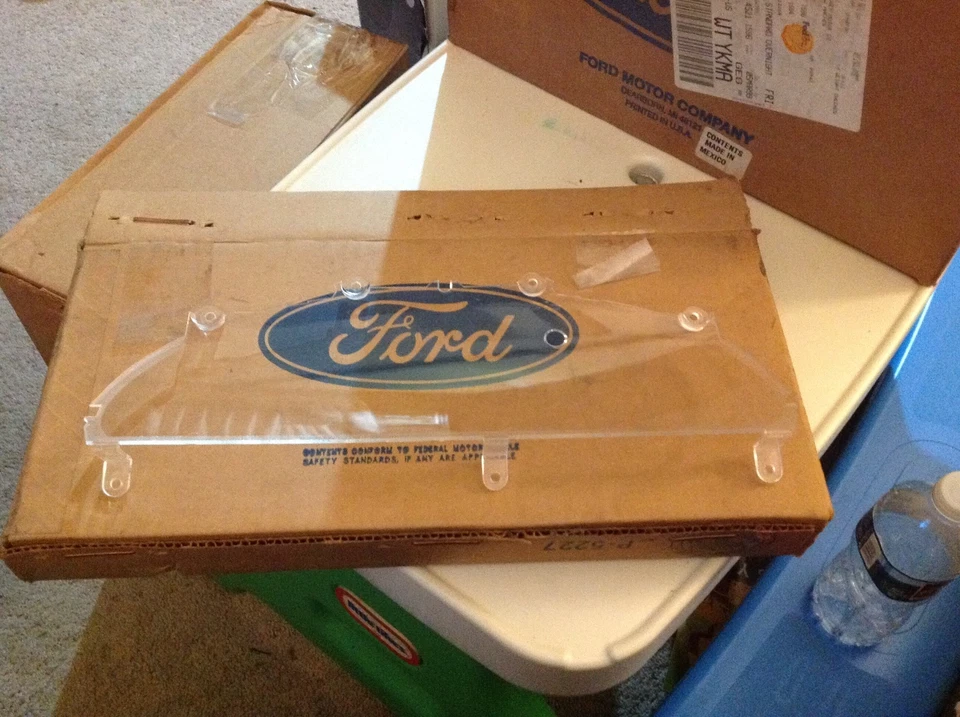 NEW OEM 1988 1989 FORD TEMPO TOPAZ DASH CLUSTER LENS W/ FACTORY TACHOMETER - Imagem 1 de 1