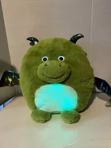 "Juguete de peluche Hug Me Light Up Monster 14"" dragón verde limpio en muy buena condición" - Imagen 1 de 9
