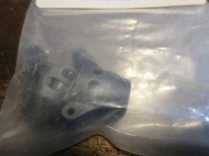 Team Associated 21010 Rc18 1/18 Rear Hub Carriers - Picture 1 of 1