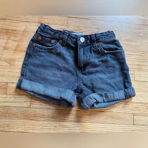 Girls size 10 Regular Levi’s Girlfriend Short Dark Wash Elastic Waist 100 Cotton - Picture 1 of 7